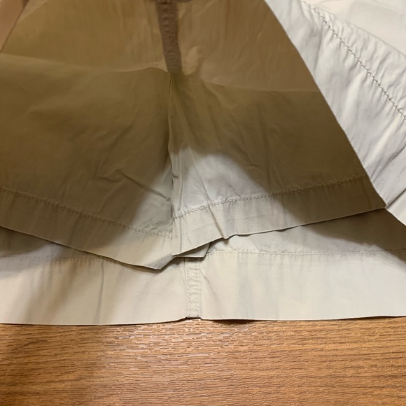 Women’s khaki skorts size medium 5 for $25 - Picture 5 of 10
